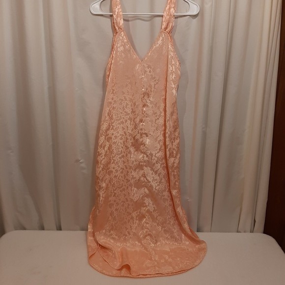 Vintage Lily of France Size Medium Long Animal Print Peach Nightgown Polyester - Picture 2 of 11